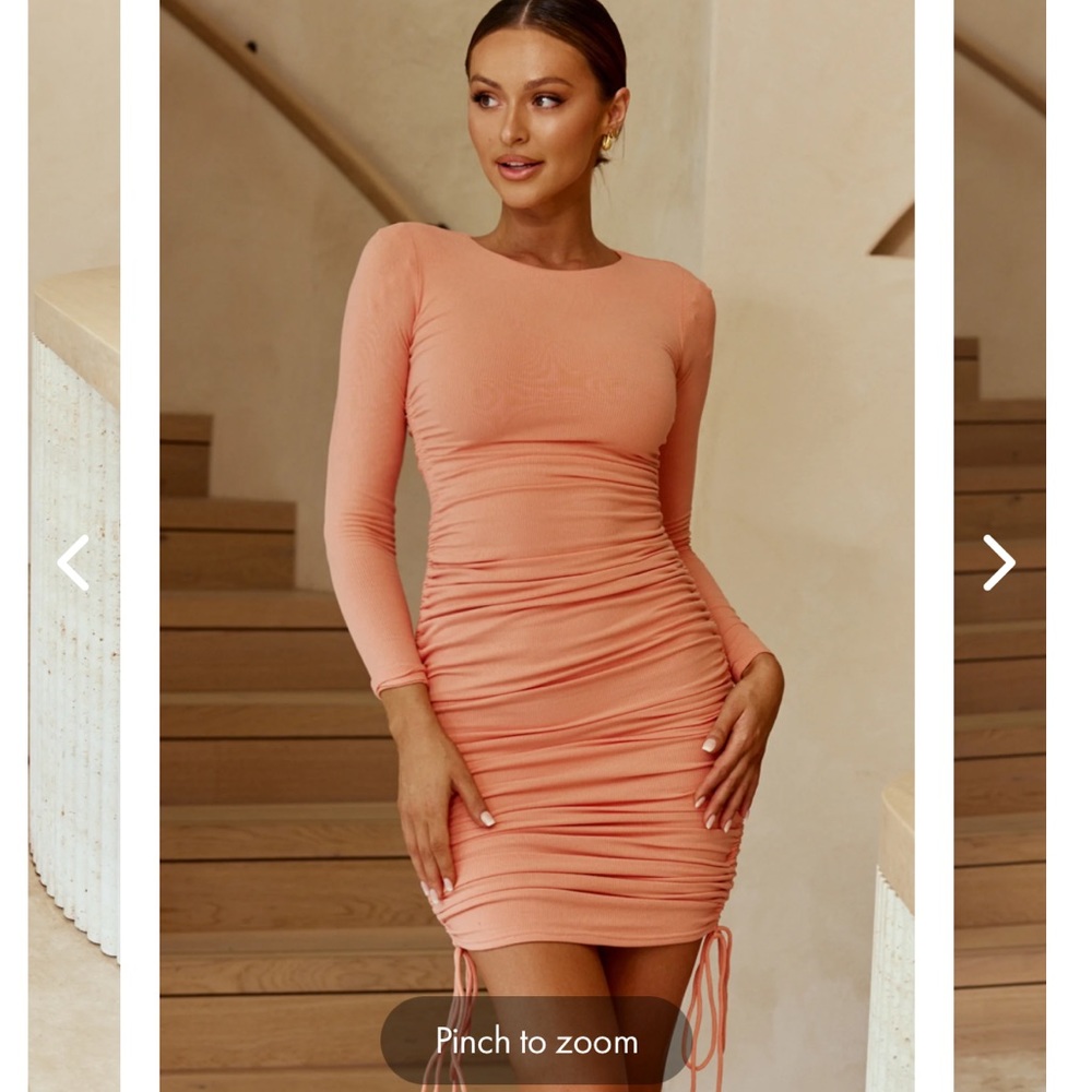 Gorgeous new with tags peach dress!